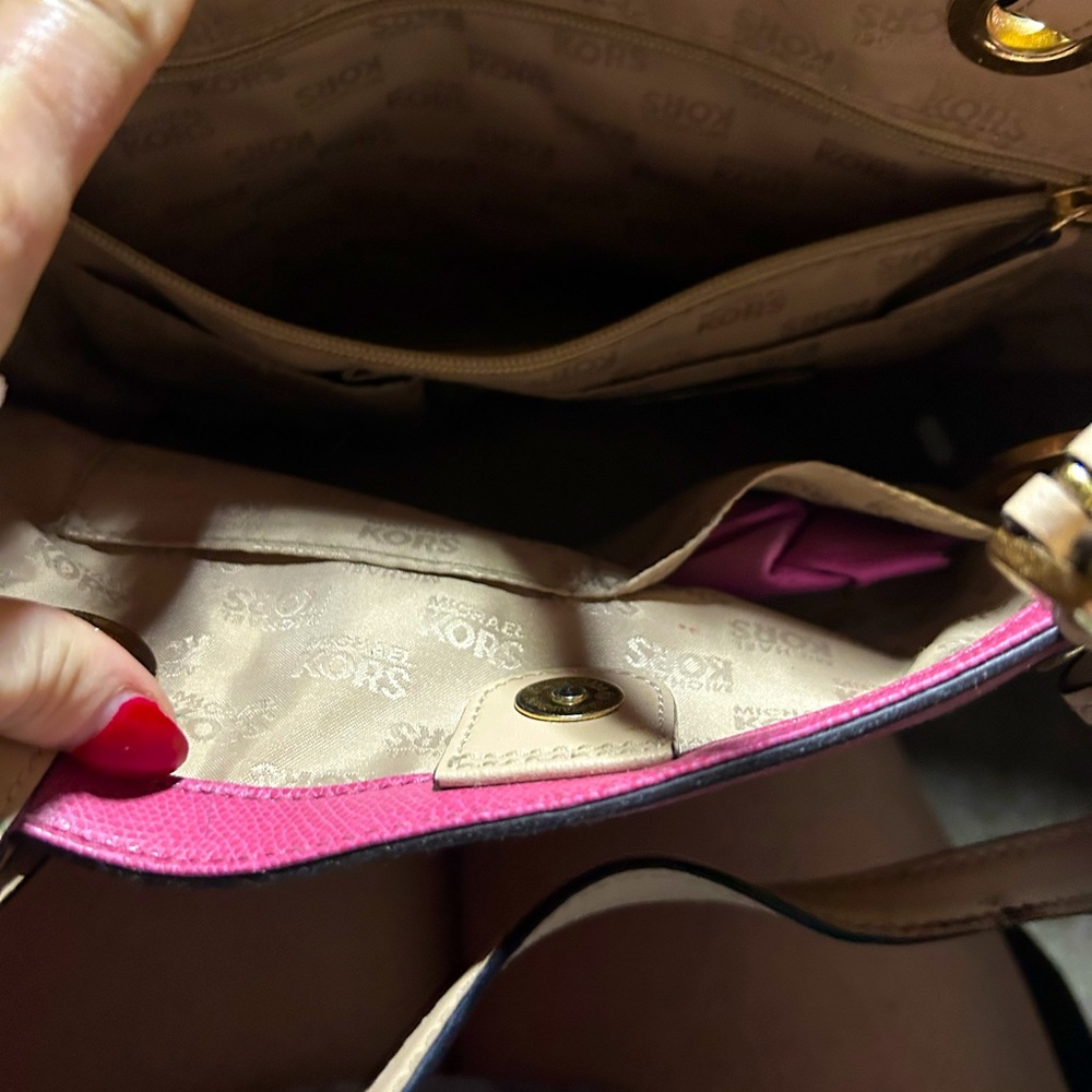 Michael Kors purse